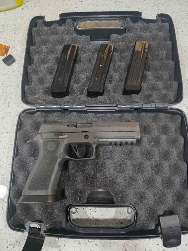 SIG P320 X-Five Legion 9mm Case and 3 Maga