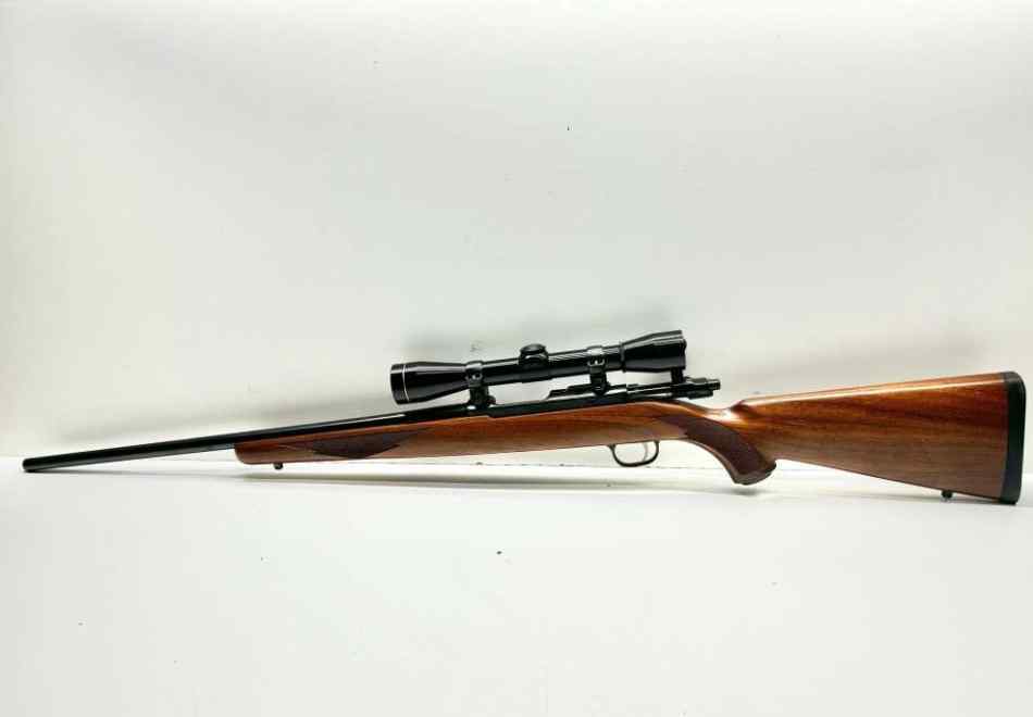 RUGER 77/22 .22 HORNET WITH LEUPOLD SCOPE