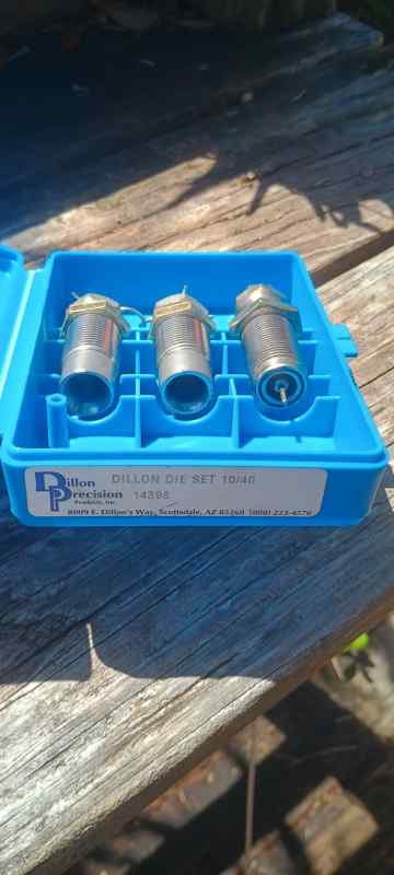 Dillon 10mm/.40 NEW style carbide reloading dies